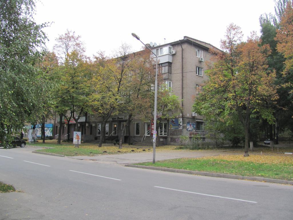 Apartment On Sobornyi Avenue 143 Near Intourist Hotel Zaporizhia Zewnętrze zdjęcie